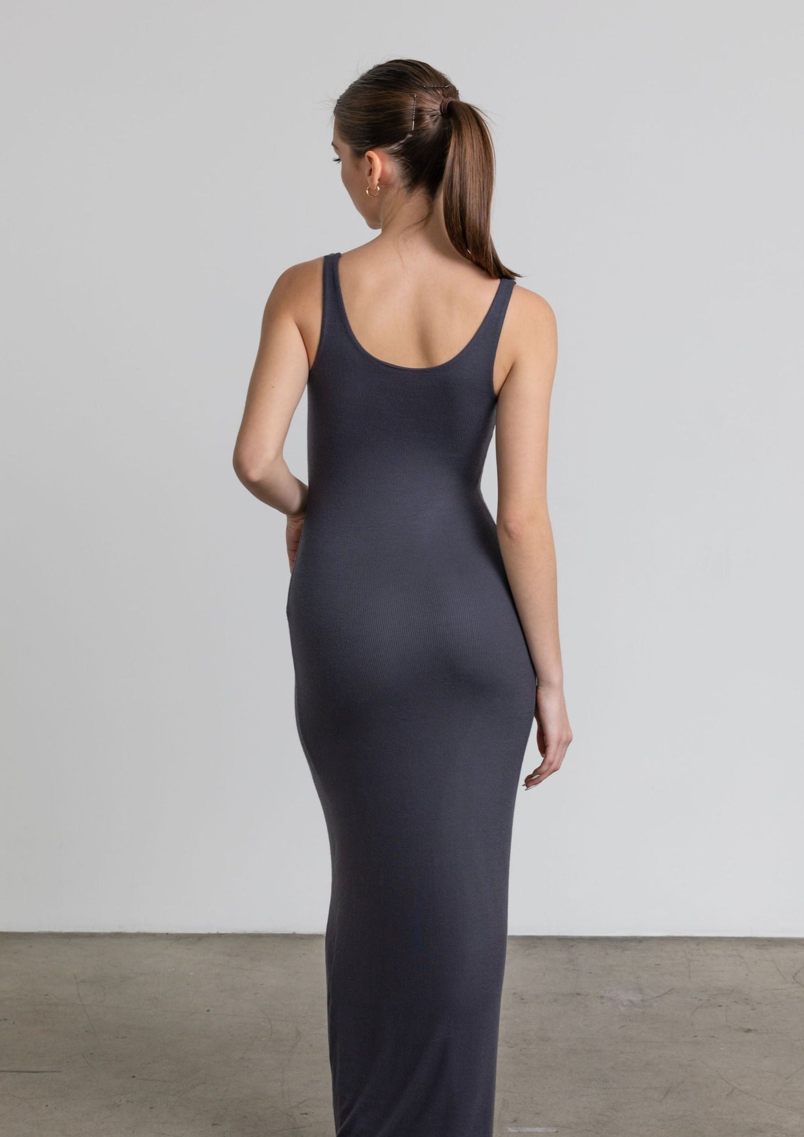 THE SAYA DRESS IN CHARCOAL