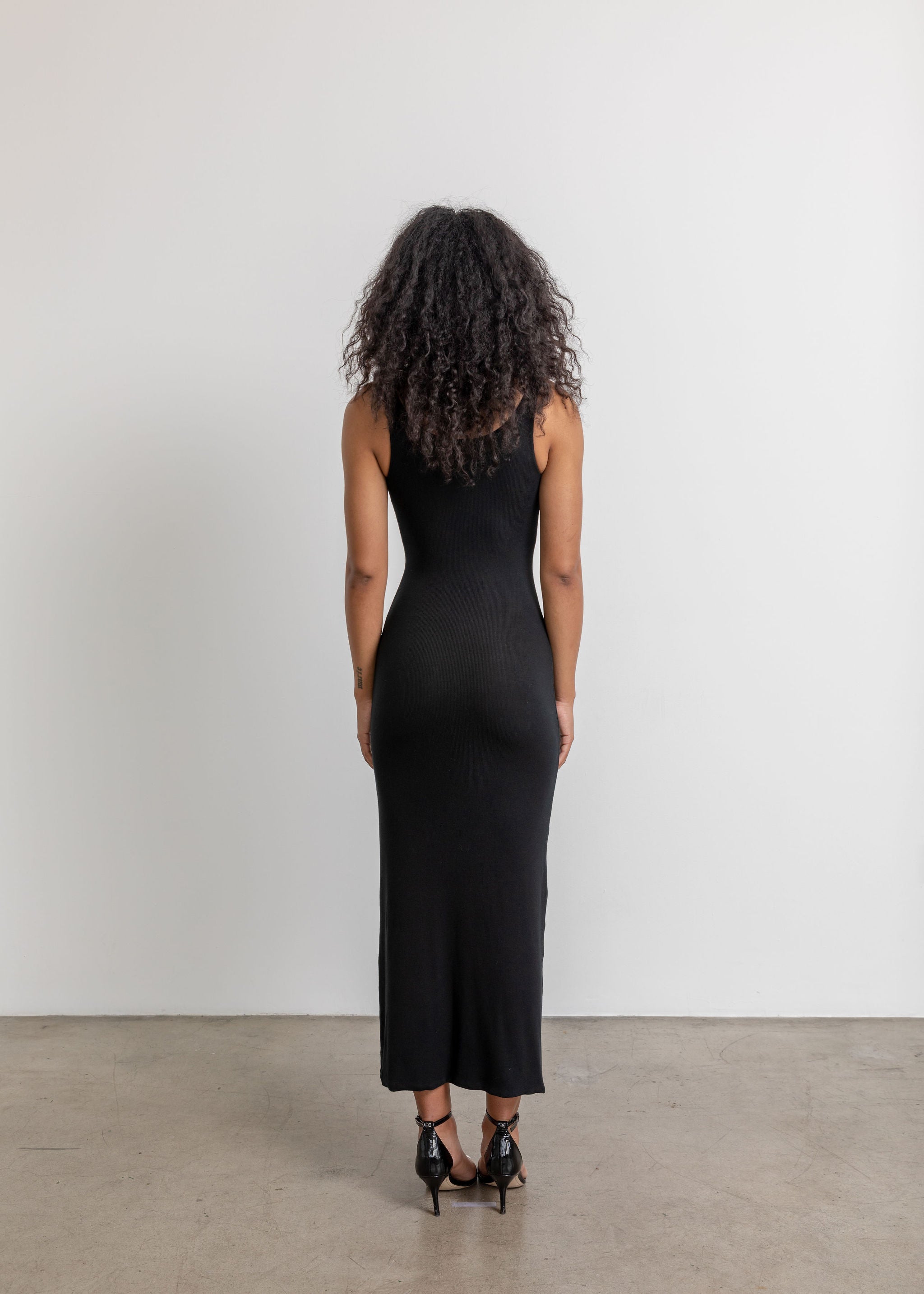 THE SAYA DRESS IN BLACK